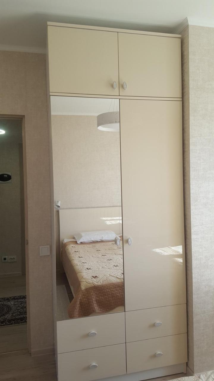 Apartment In The Karakol Heart Екстер'єр фото